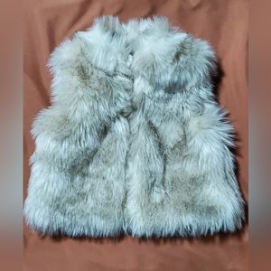 starting out faux fur outerwear vest. Size 6 months.